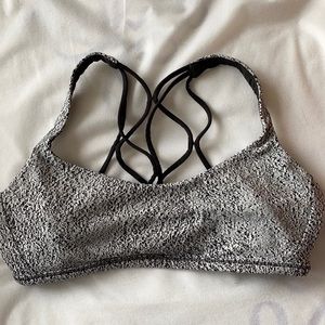 LULULEMON free to be sports bra 8